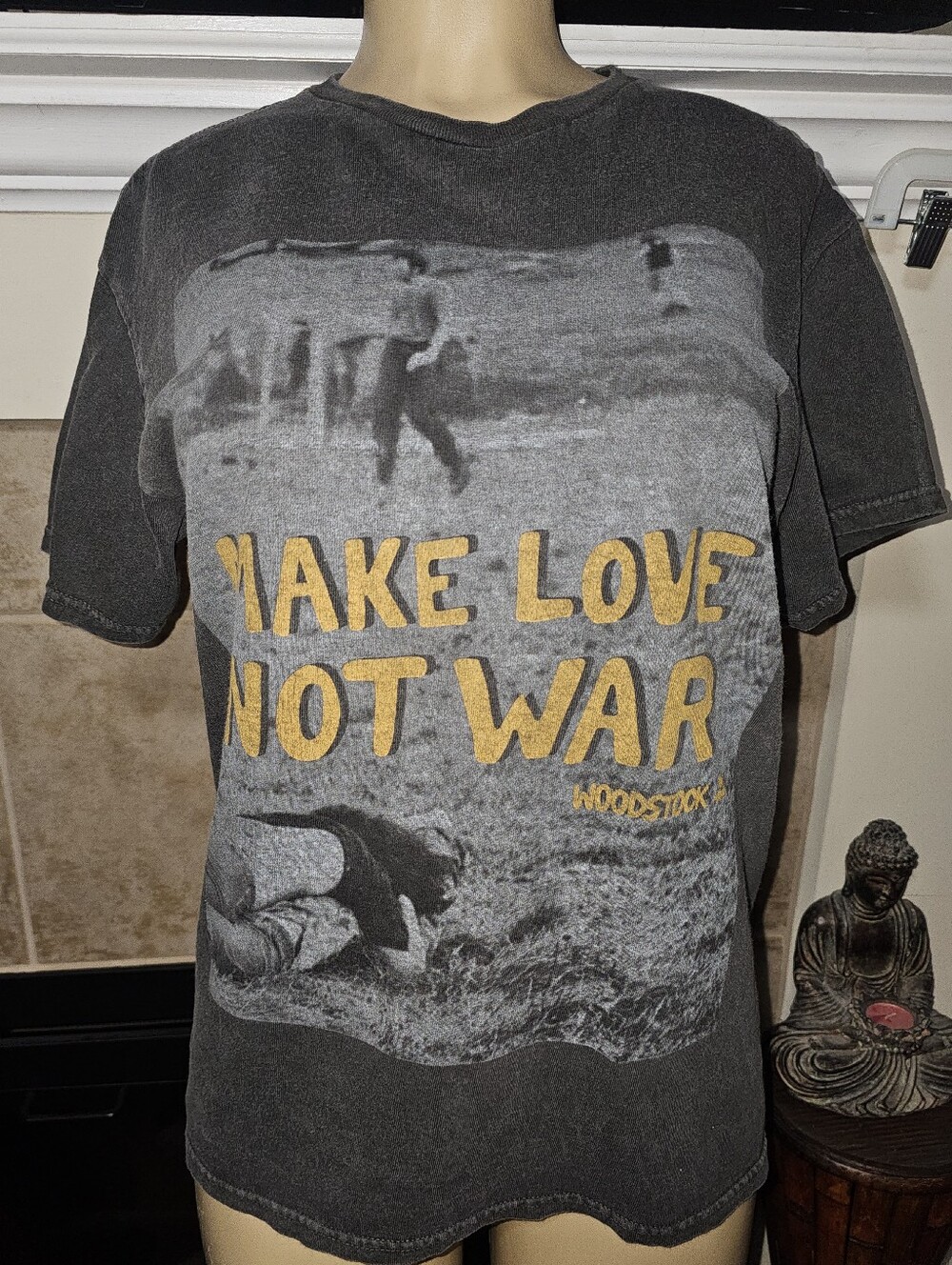 Woodstock 'Make Love Not War' Washed Graphic T-Shirt - Charcoal     S/M